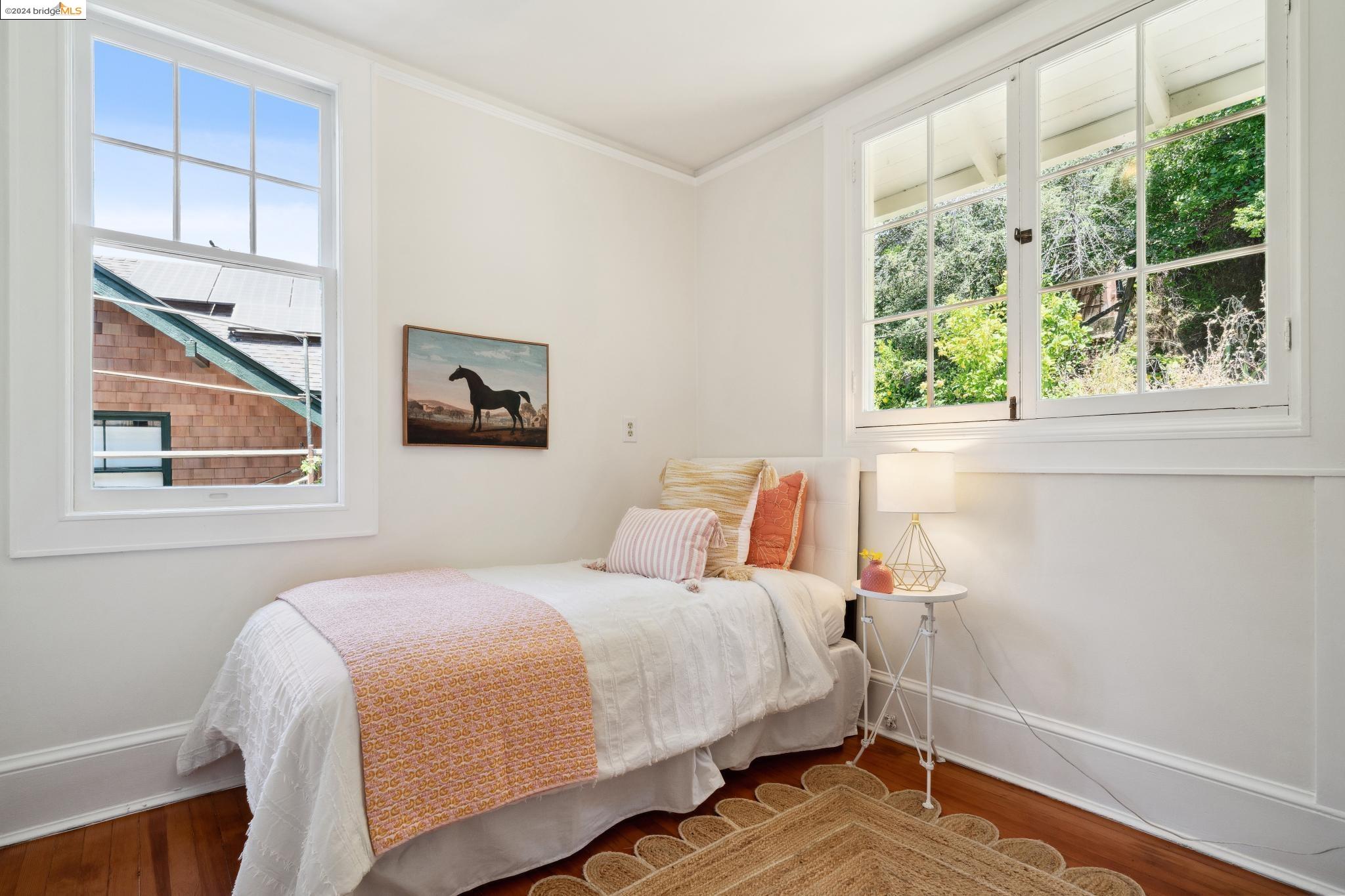 23 Hillside Ct
