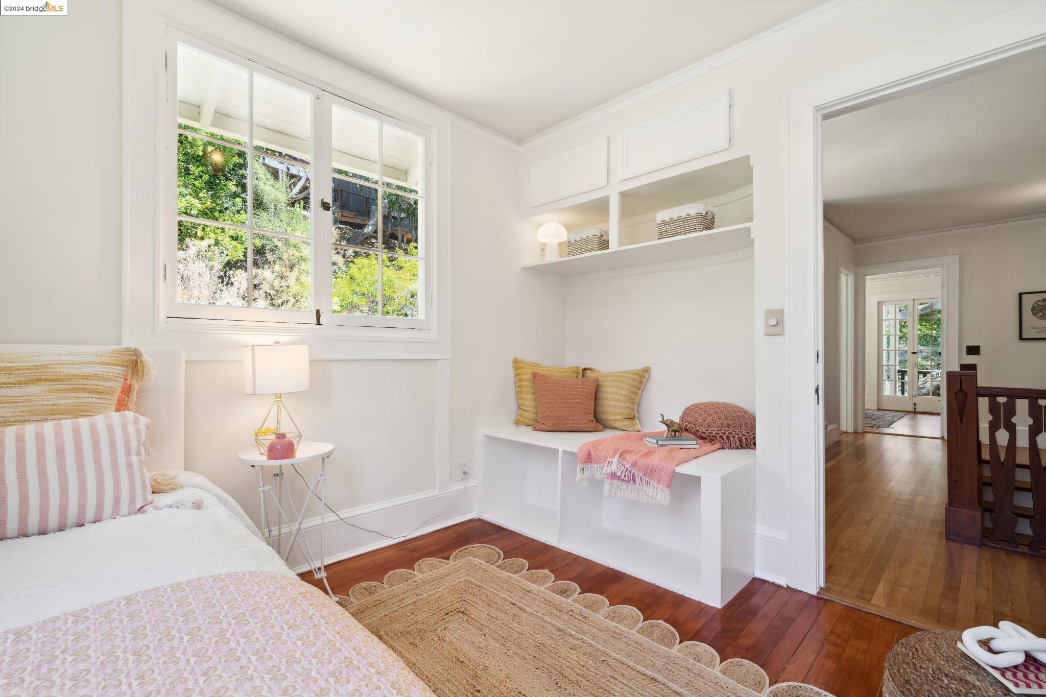 23 Hillside Ct