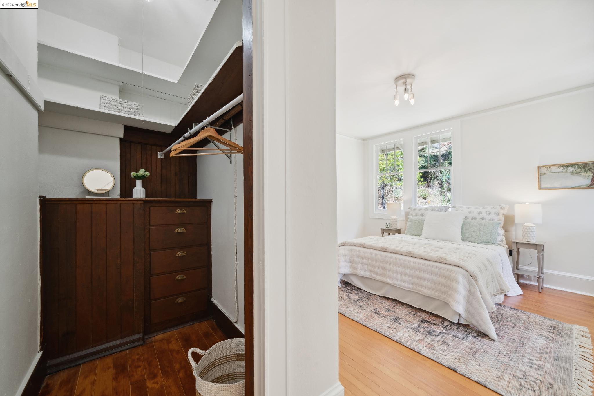 23 Hillside Ct