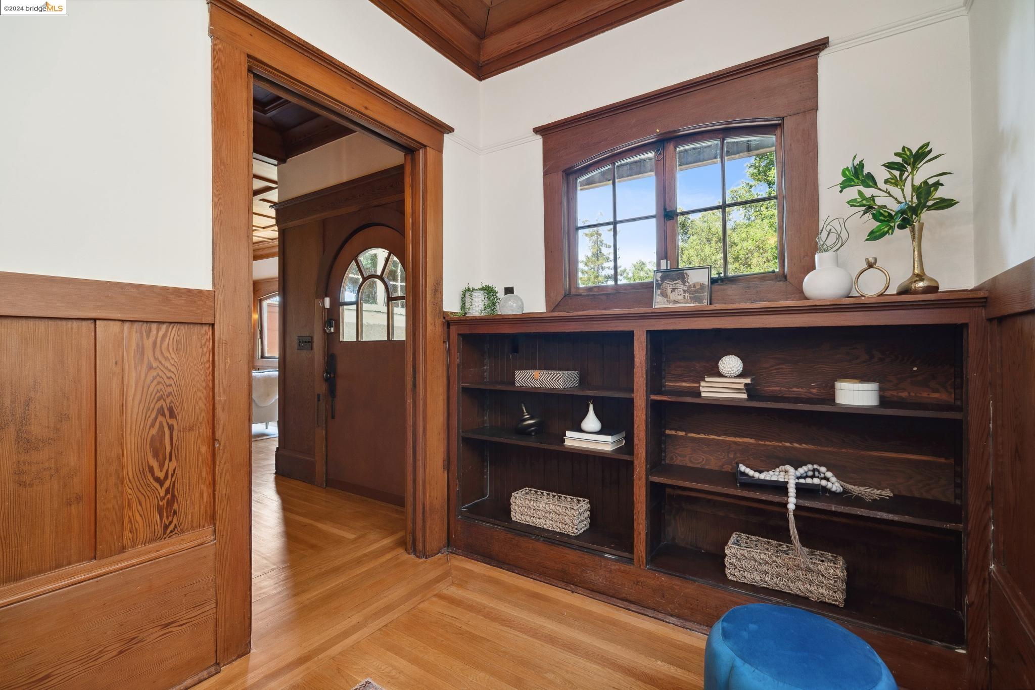 23 Hillside Ct