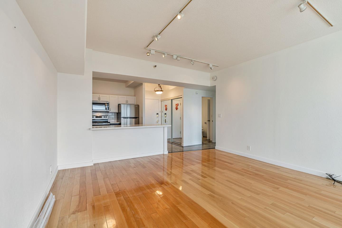 6363 Christie Avenue # 2122