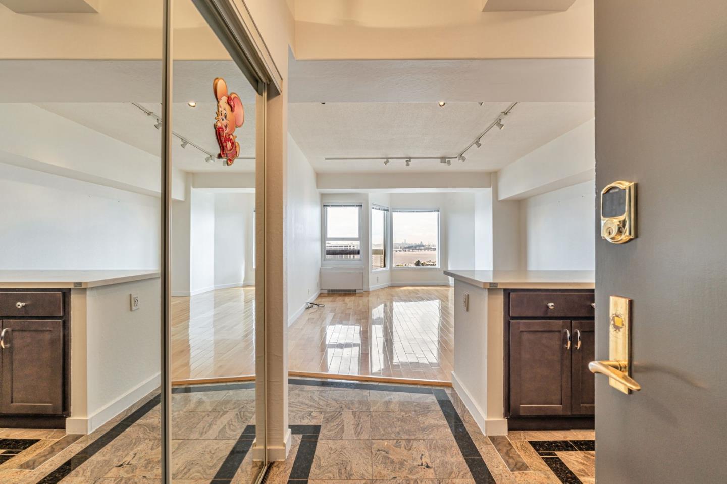 6363 Christie Avenue # 2122