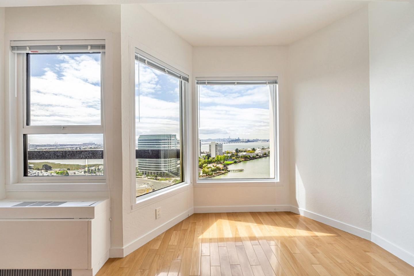 6363 Christie Avenue # 2122