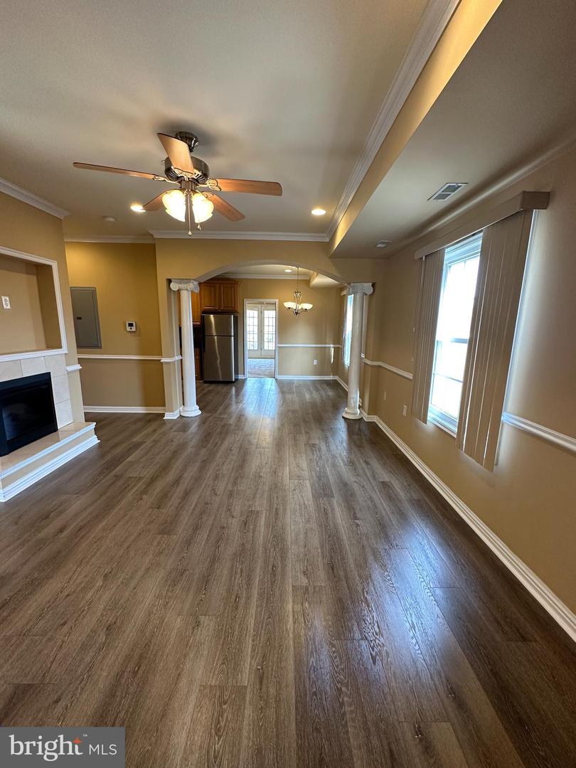5045 C St SE #302