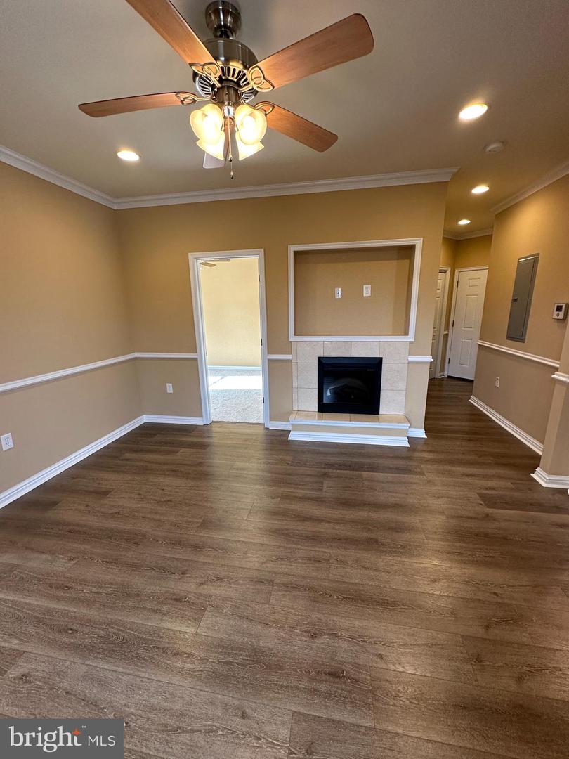 5045 C St SE #302