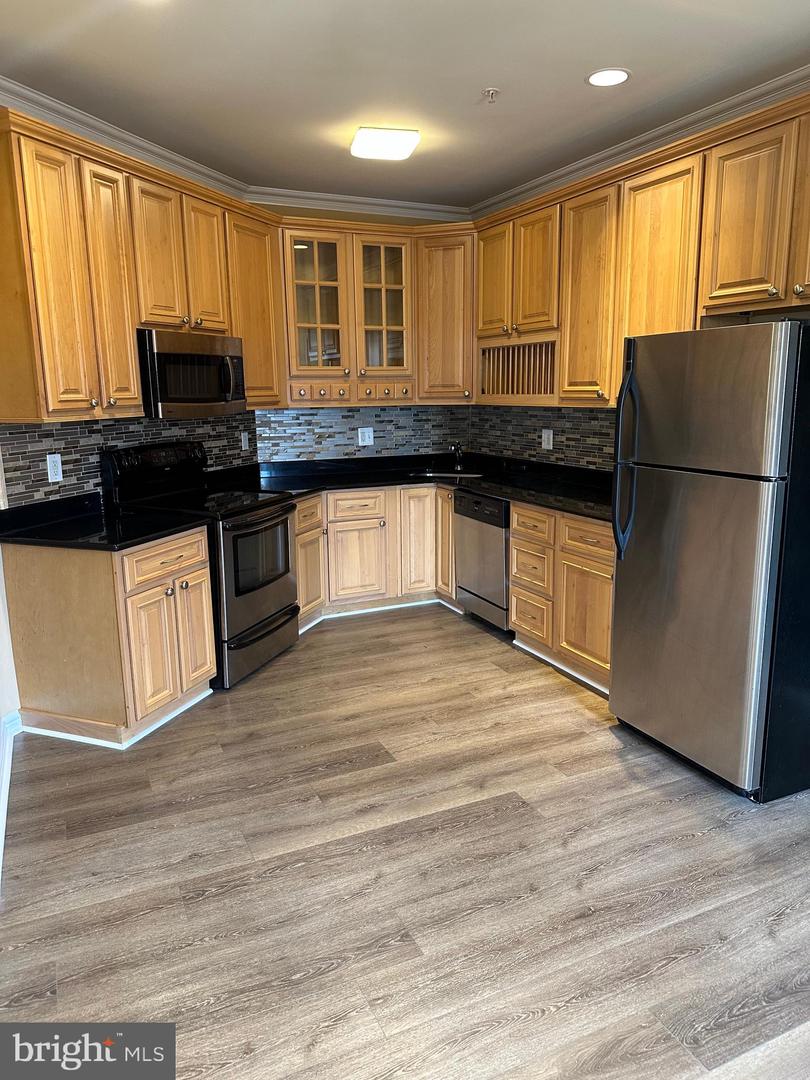 5045 C St SE #302