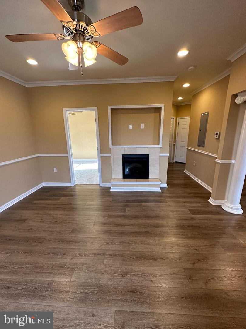 5045 C St SE #302