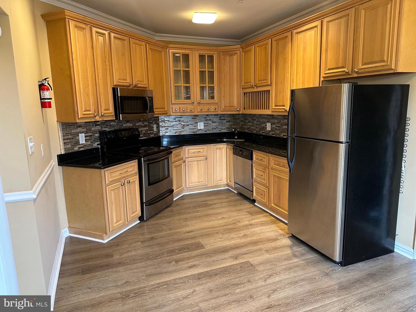 5045 C St SE #302