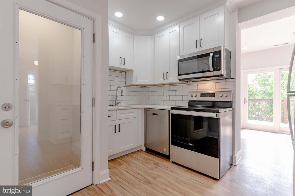 1333 Bryant St NE