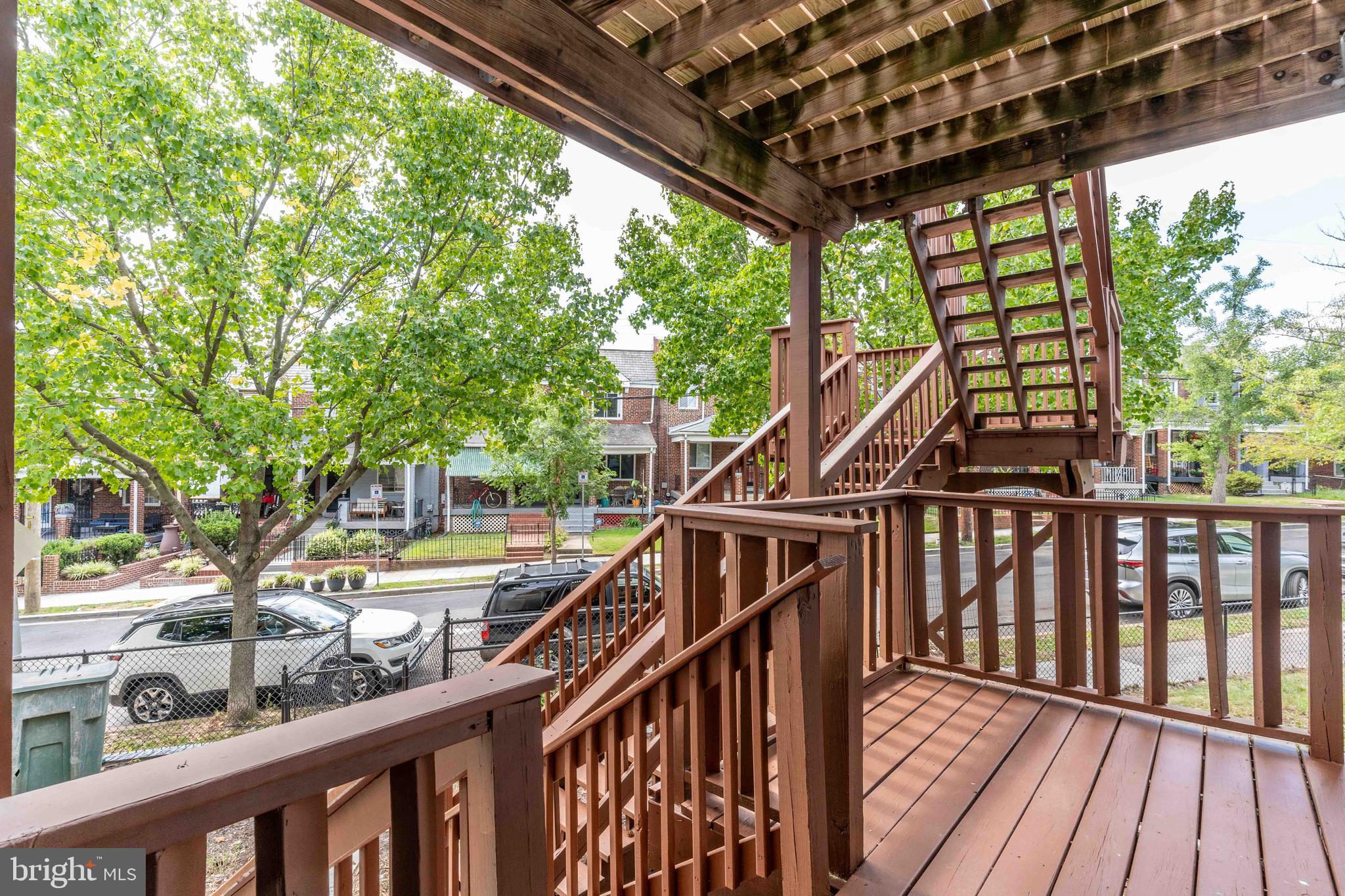 1333 Bryant St NE