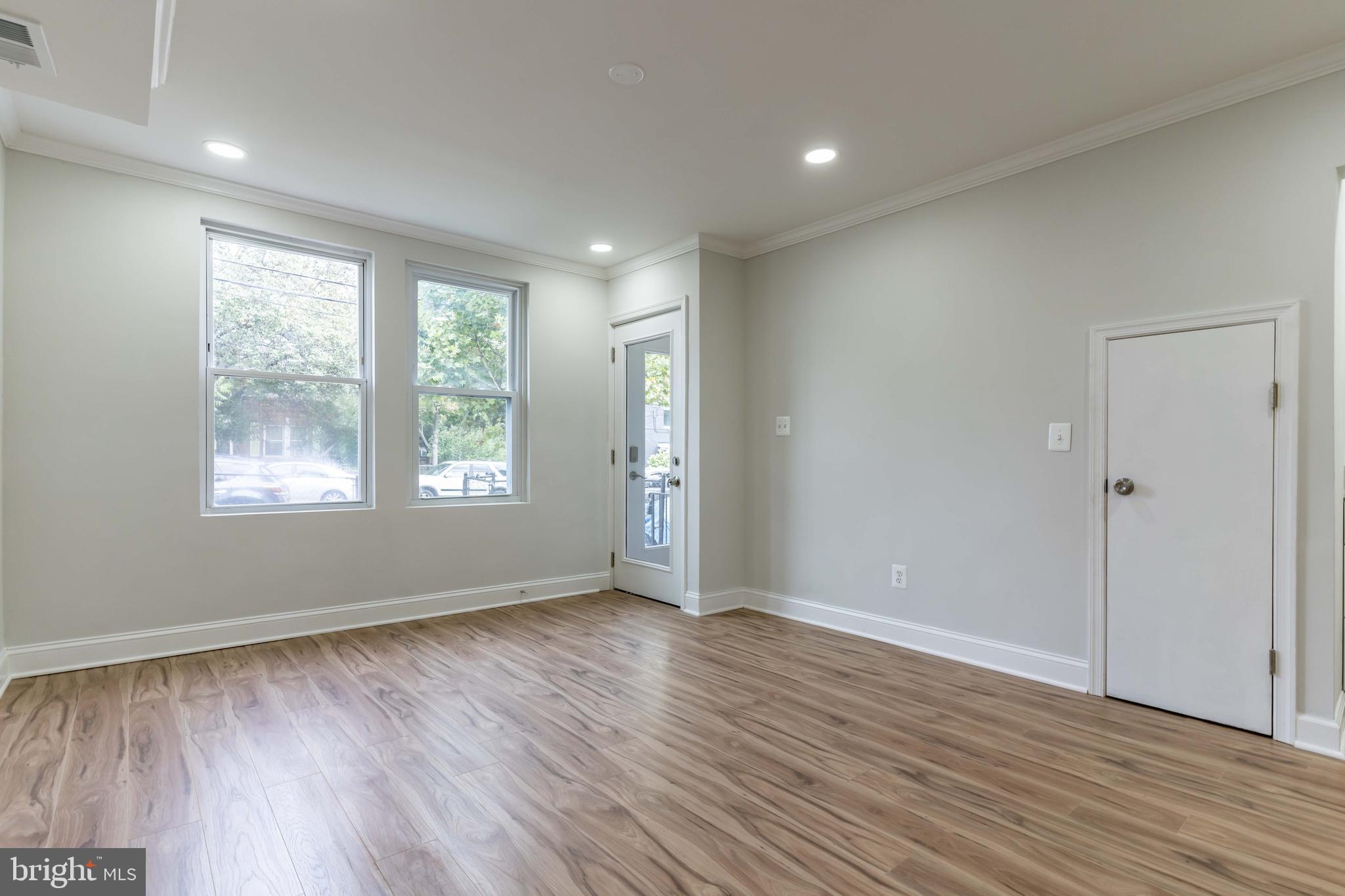 1333 Bryant St NE