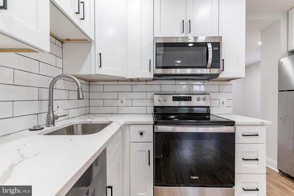 1333 Bryant St NE