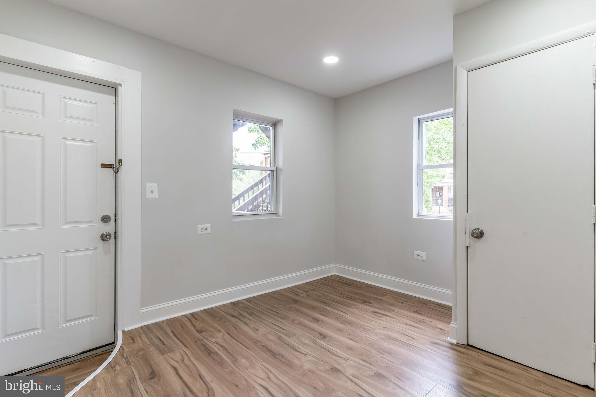1333 Bryant St NE