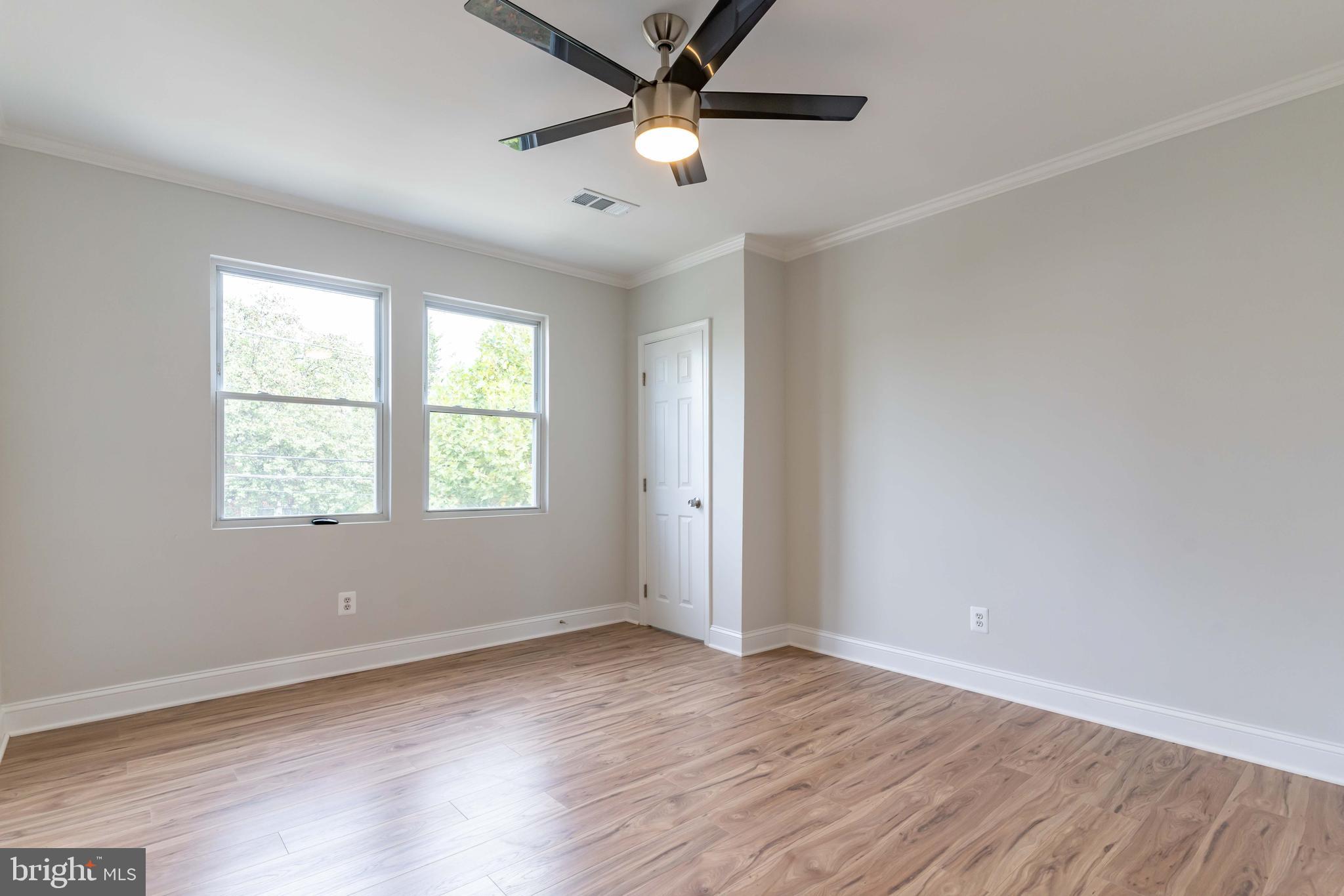 1333 Bryant St NE