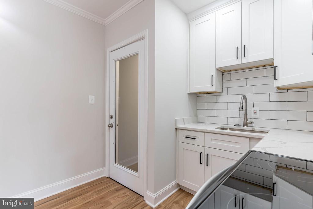 1333 Bryant St NE
