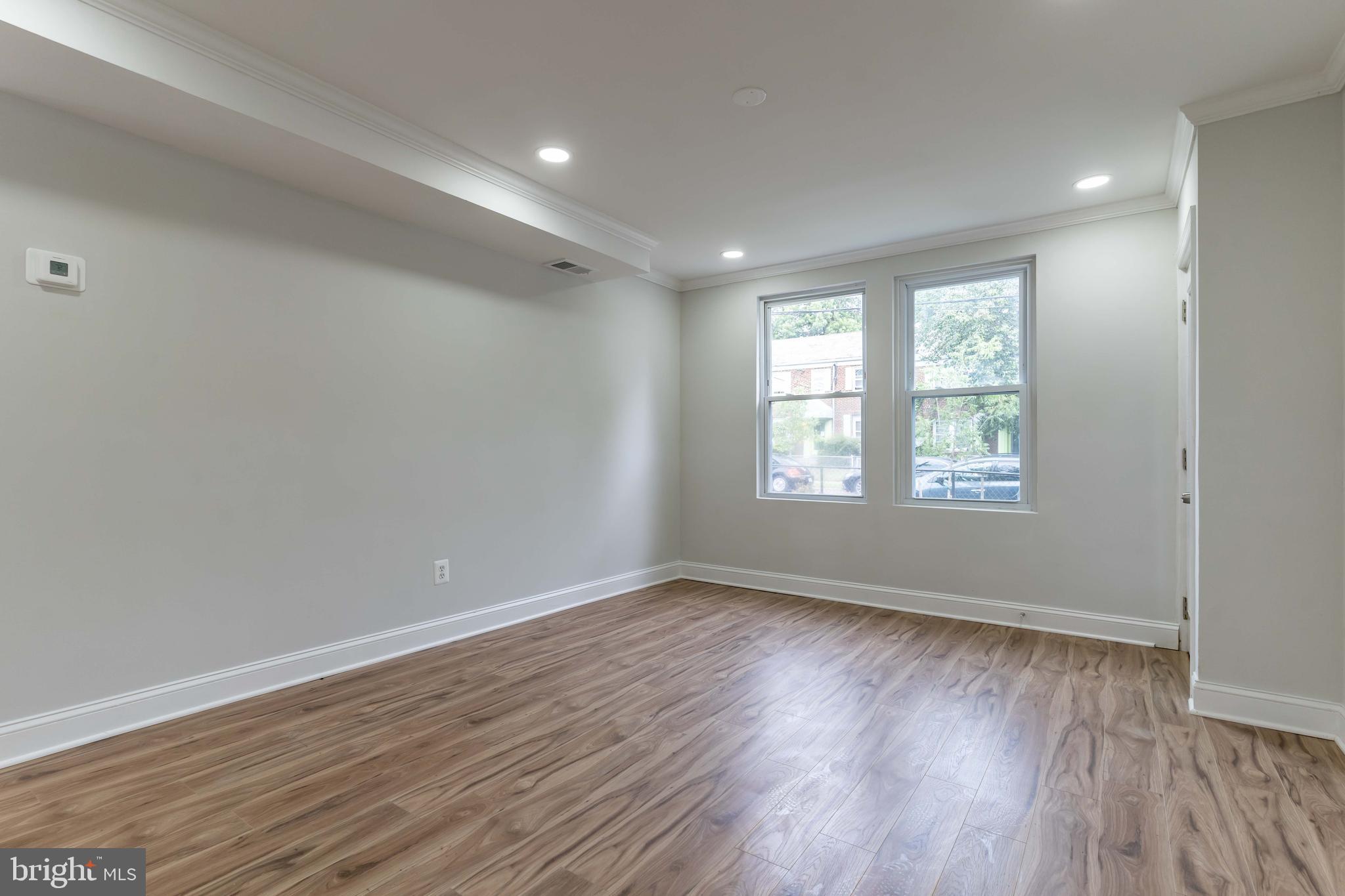 1333 Bryant St NE