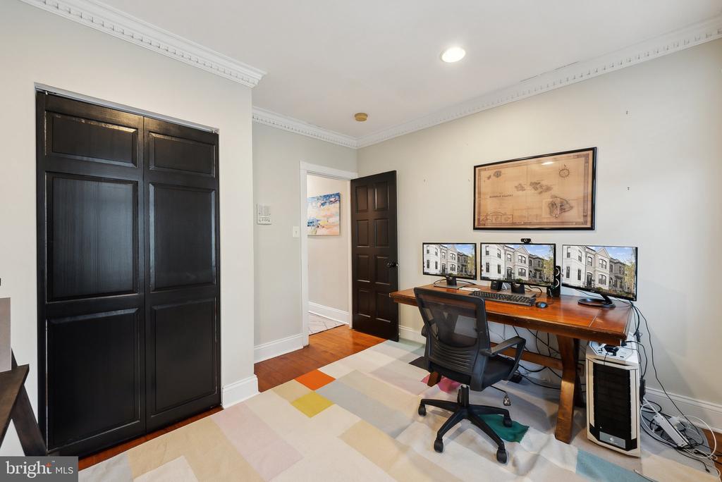 1619 MARION ST NW