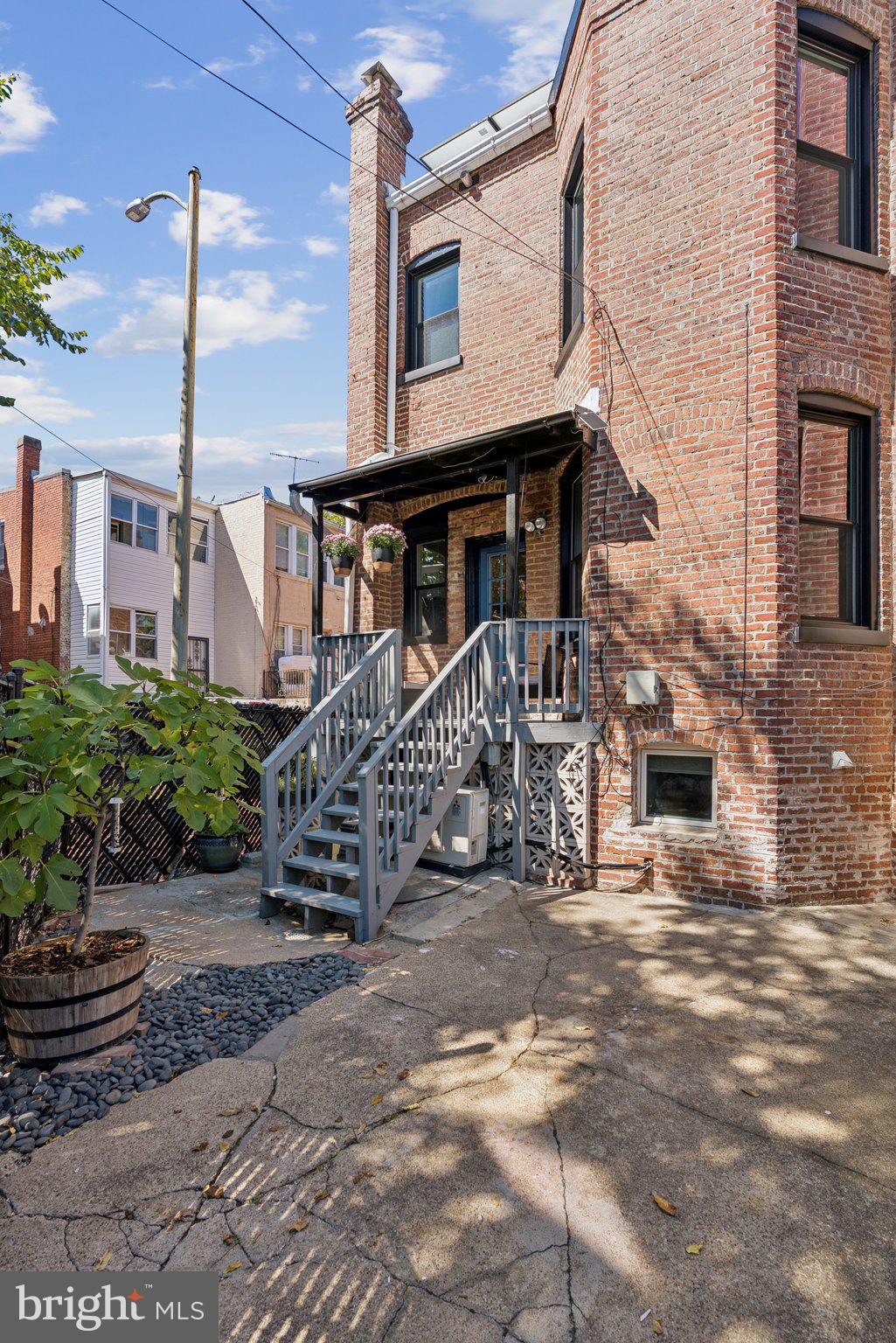 146 RANDOLPH PLACE NW