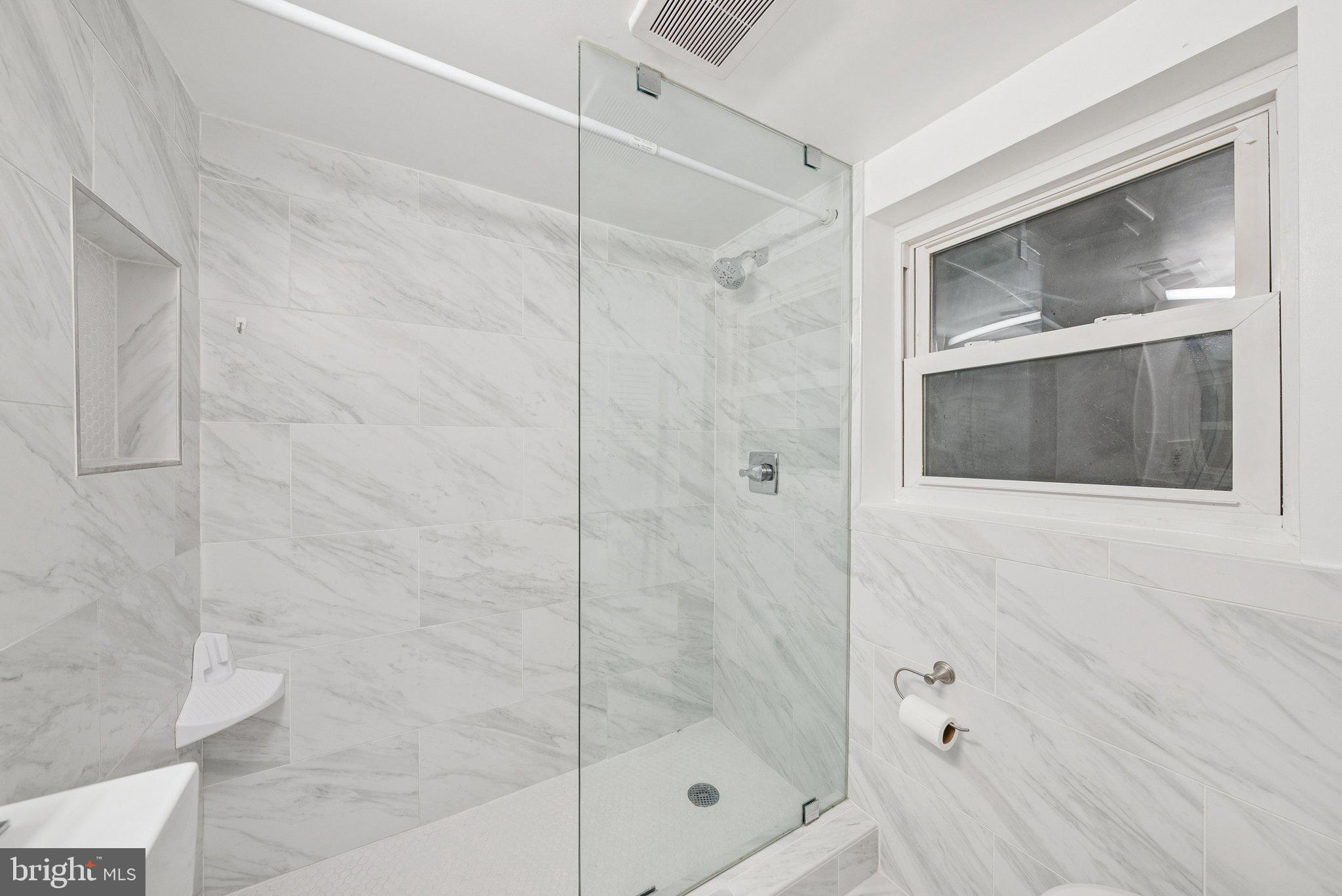 1842 NORTH CAPITOL STREET NW