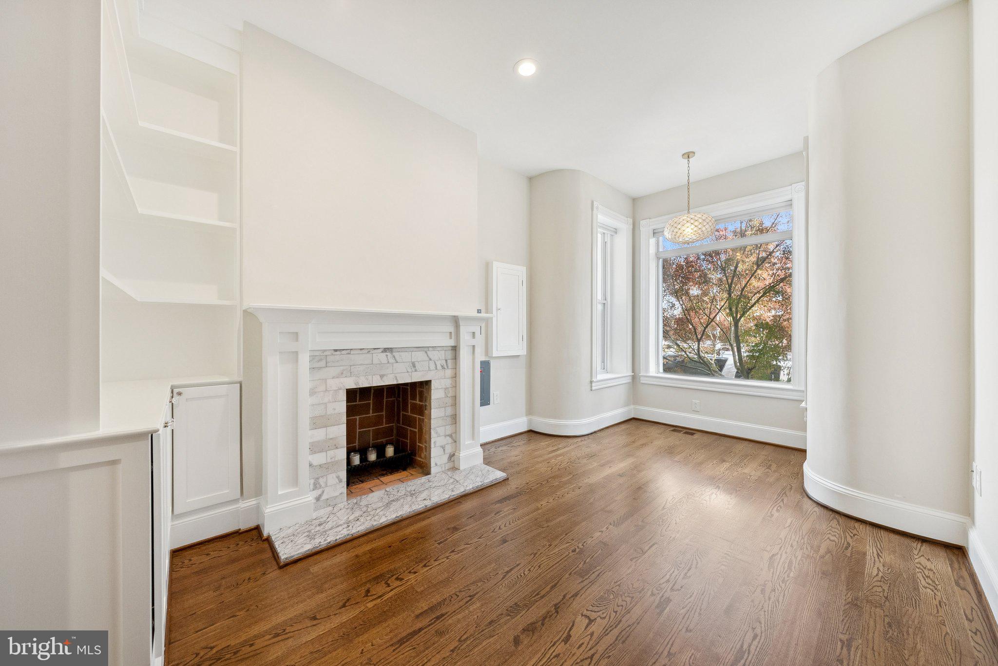 1842 NORTH CAPITOL STREET NW