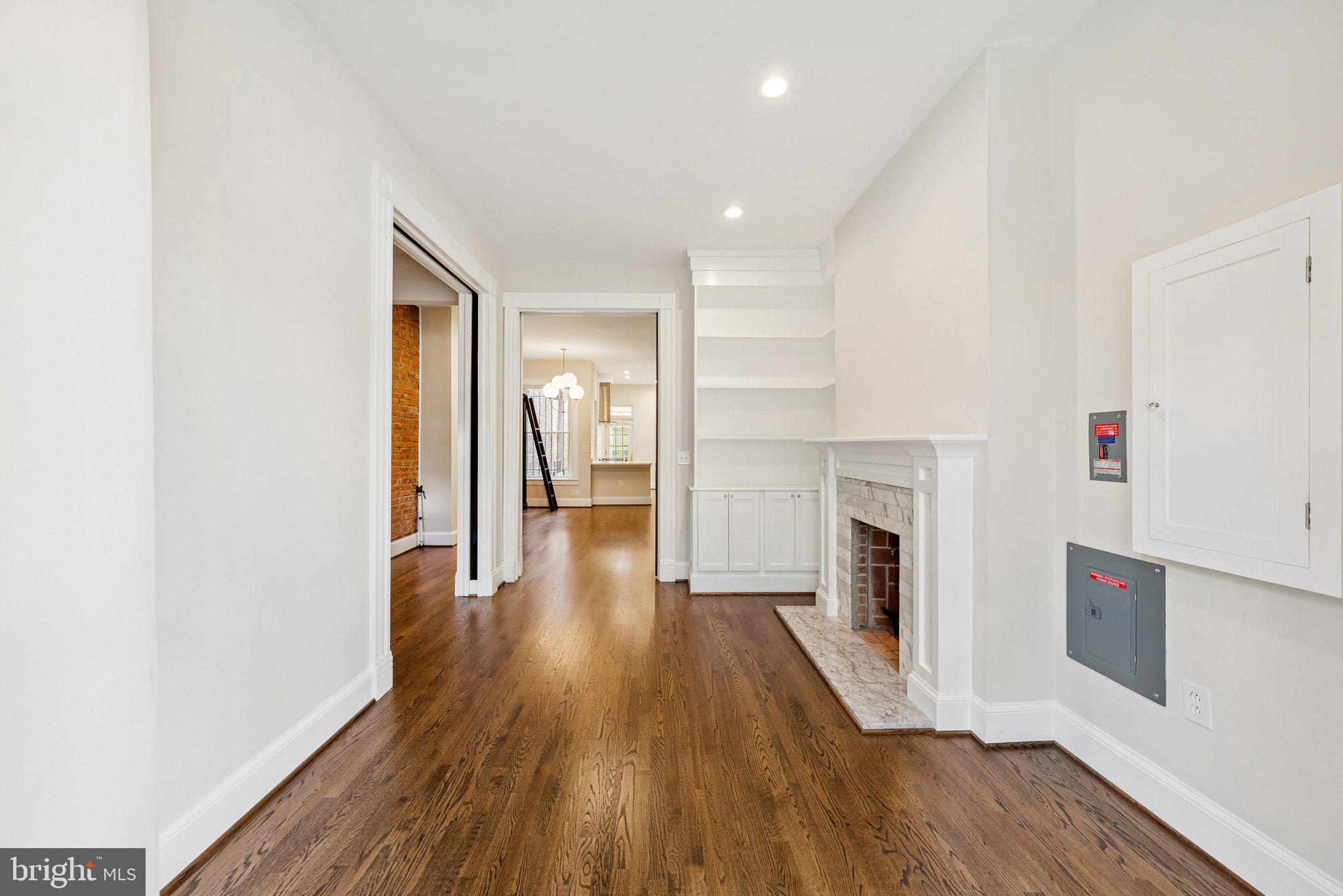 1842 NORTH CAPITOL STREET NW