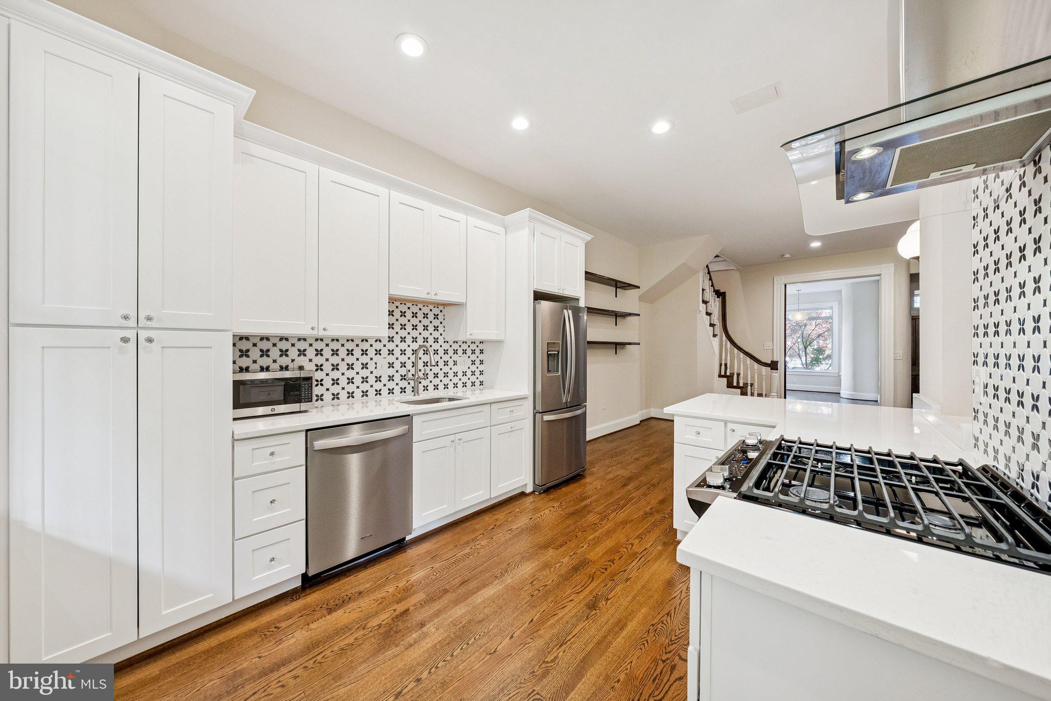 1842 NORTH CAPITOL STREET NW