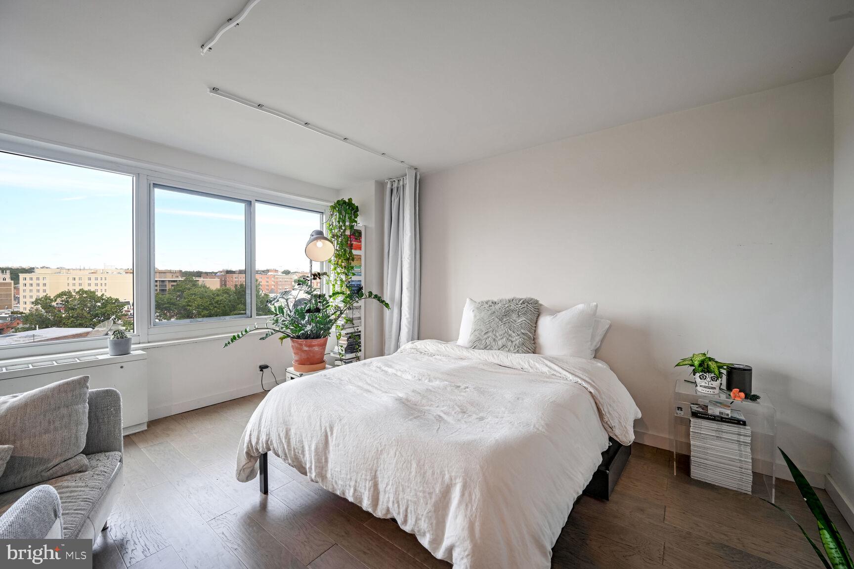 1330 NEW HAMPSHIRE AVENUE NW 822