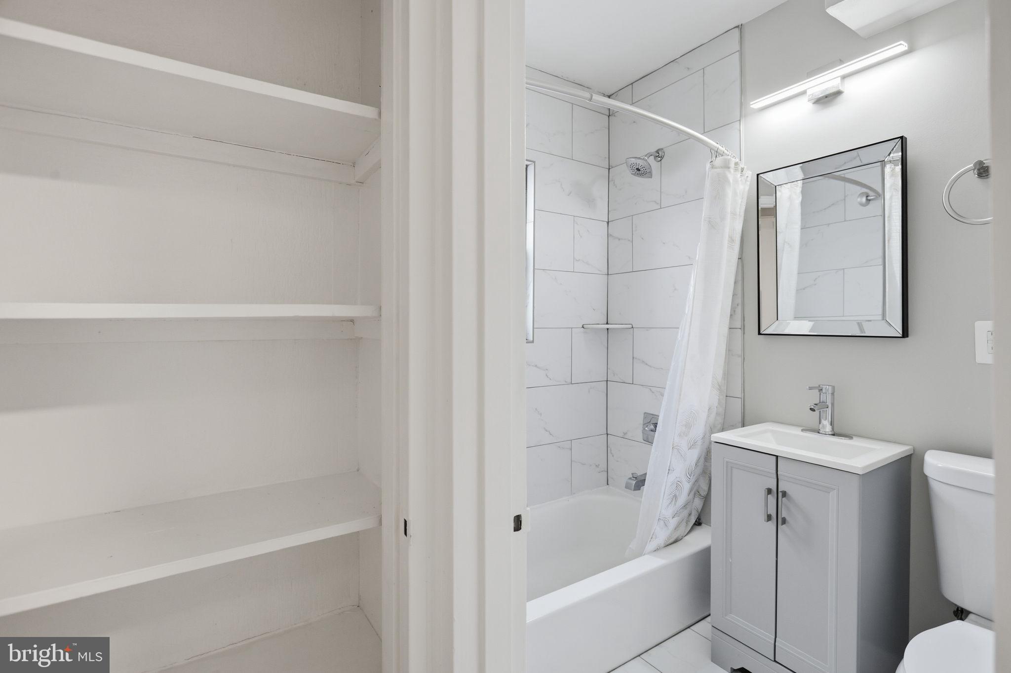 422 BURBANK STREET SE