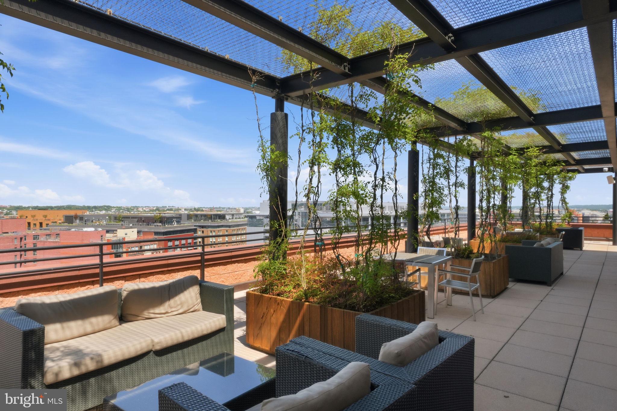 1010 MASSACHUSETTS AVENUE NW 812