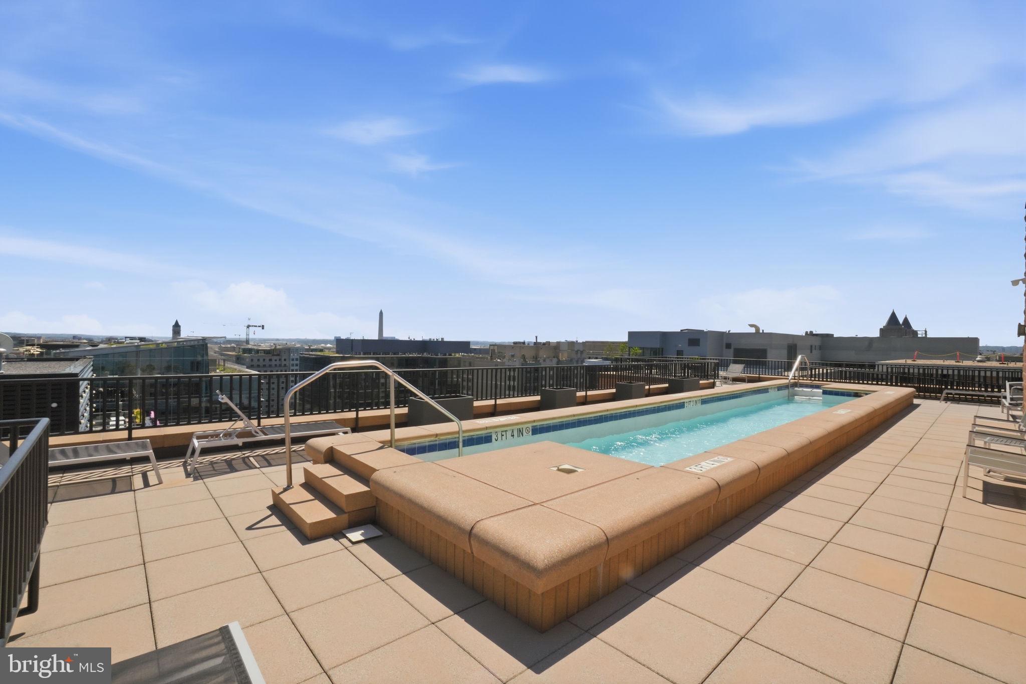 1010 MASSACHUSETTS AVENUE NW 812