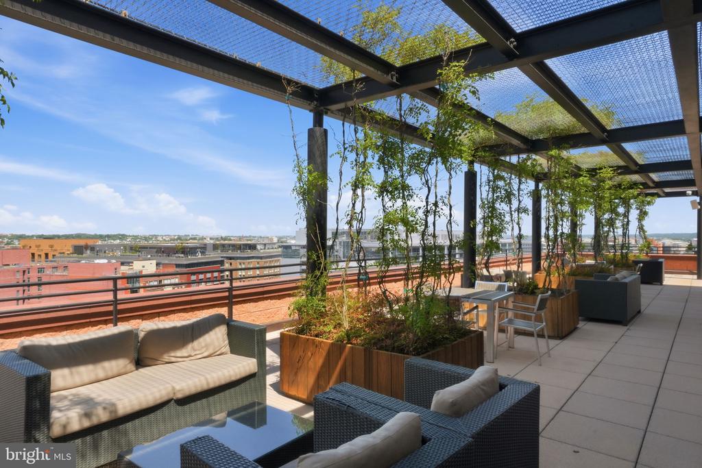 1010 MASSACHUSETTS AVENUE NW 812