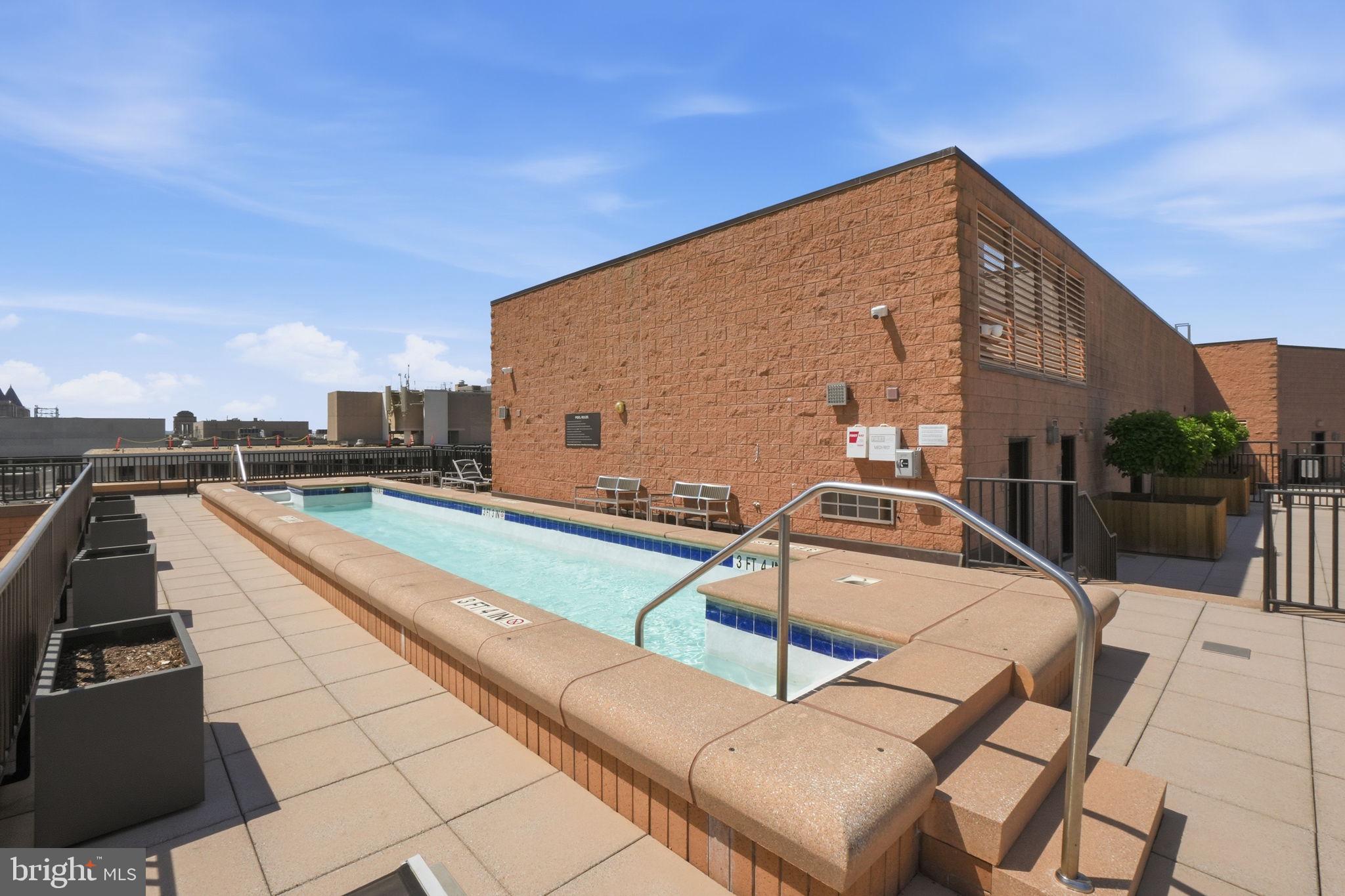 1010 MASSACHUSETTS AVENUE NW 812