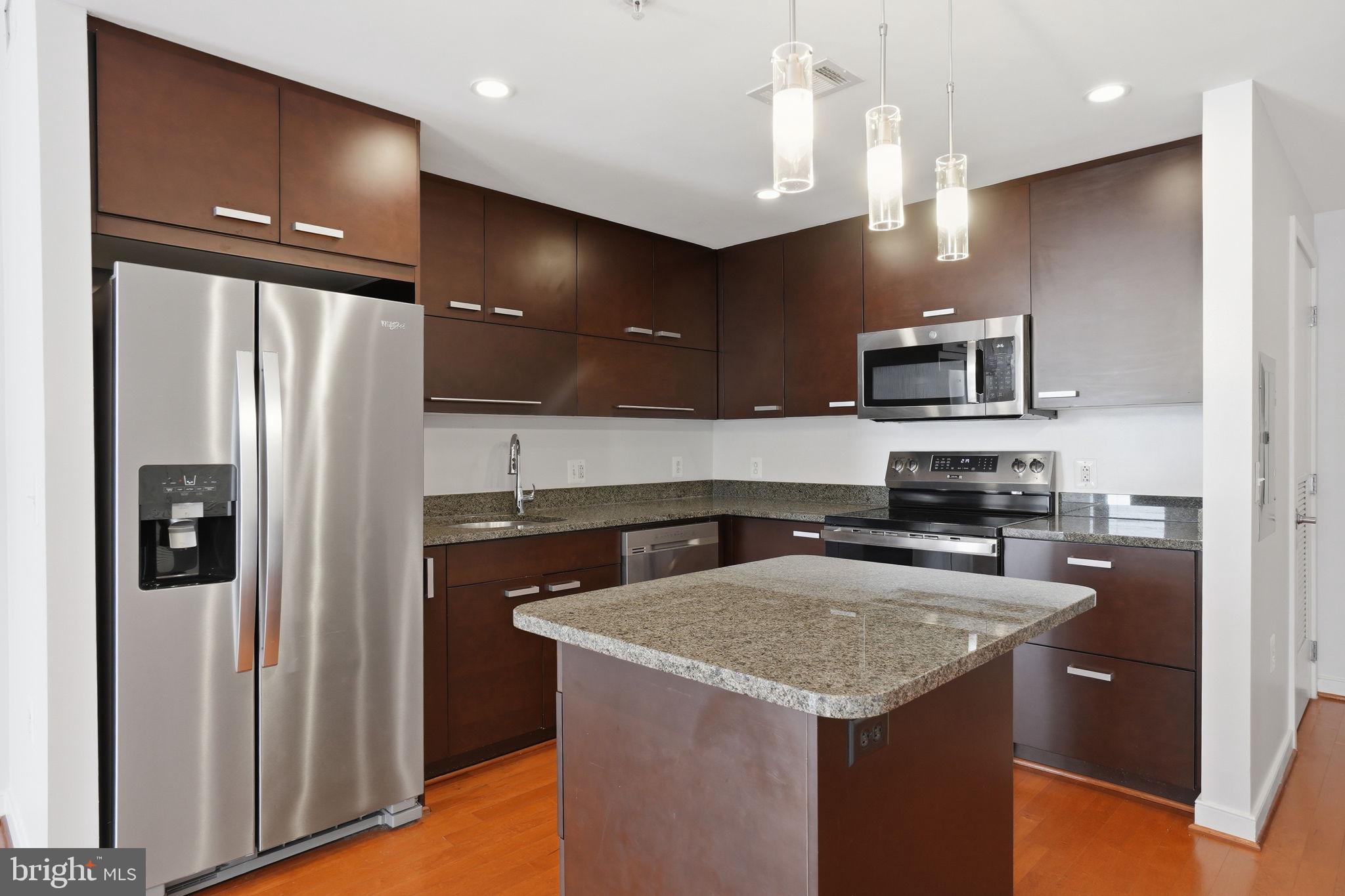 1010 MASSACHUSETTS AVENUE NW 812