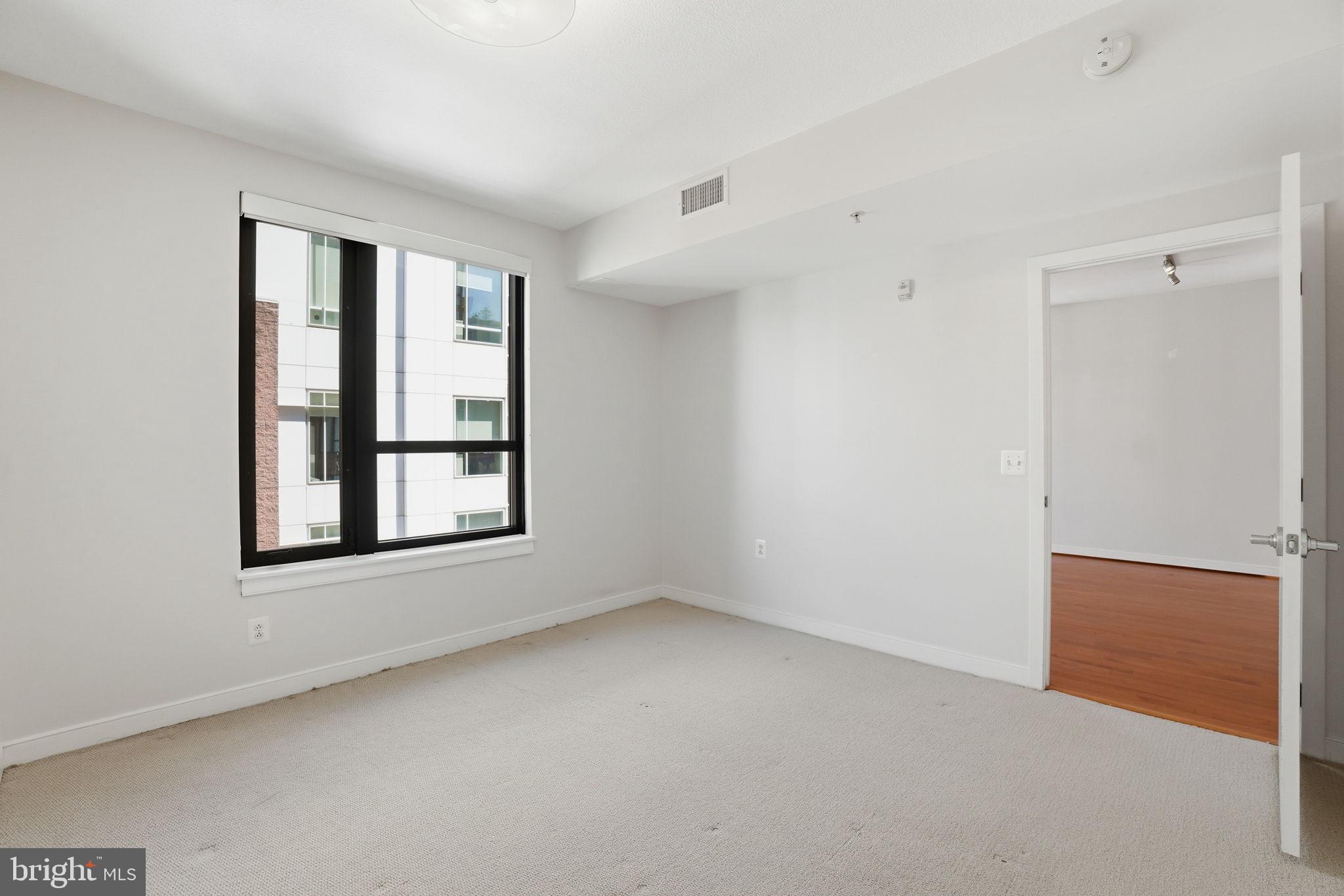 1010 MASSACHUSETTS AVENUE NW 812