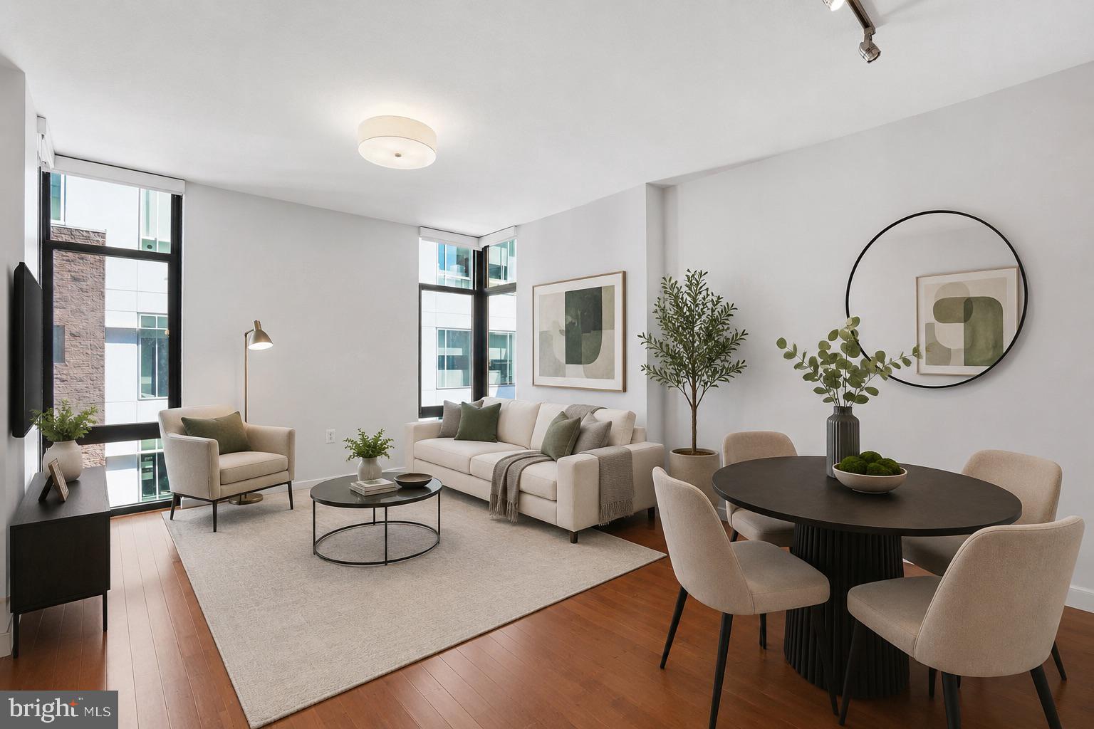 1010 MASSACHUSETTS AVENUE NW 812