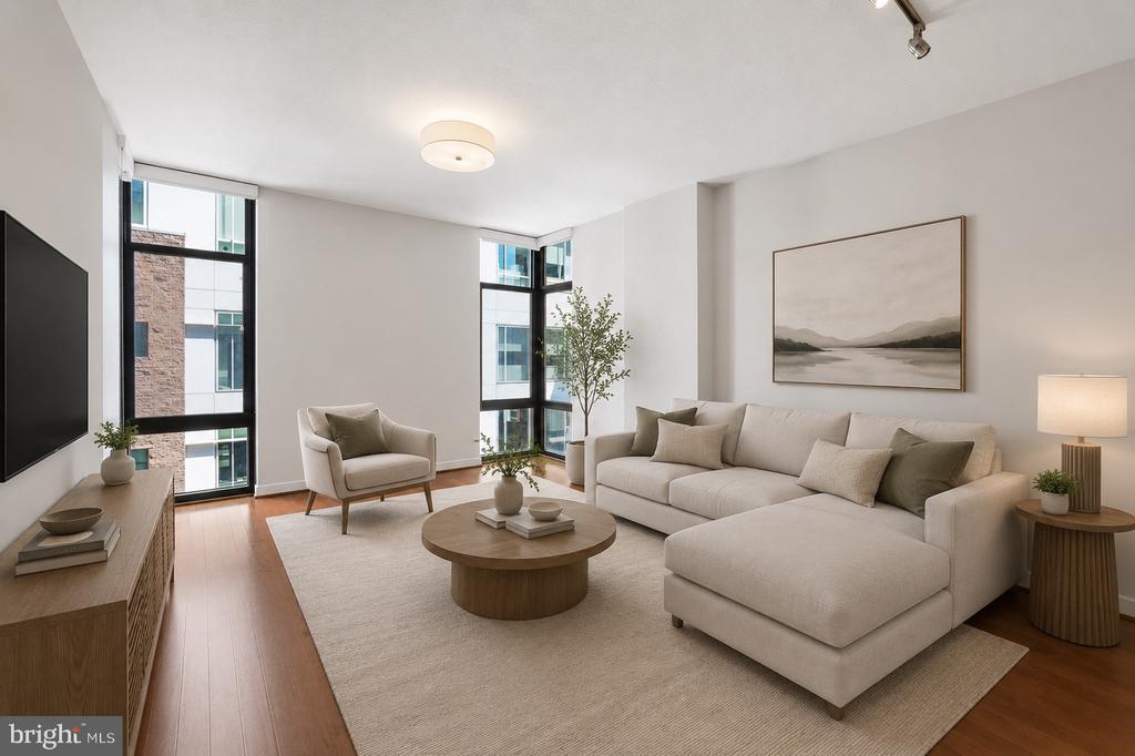1010 MASSACHUSETTS AVENUE NW 812