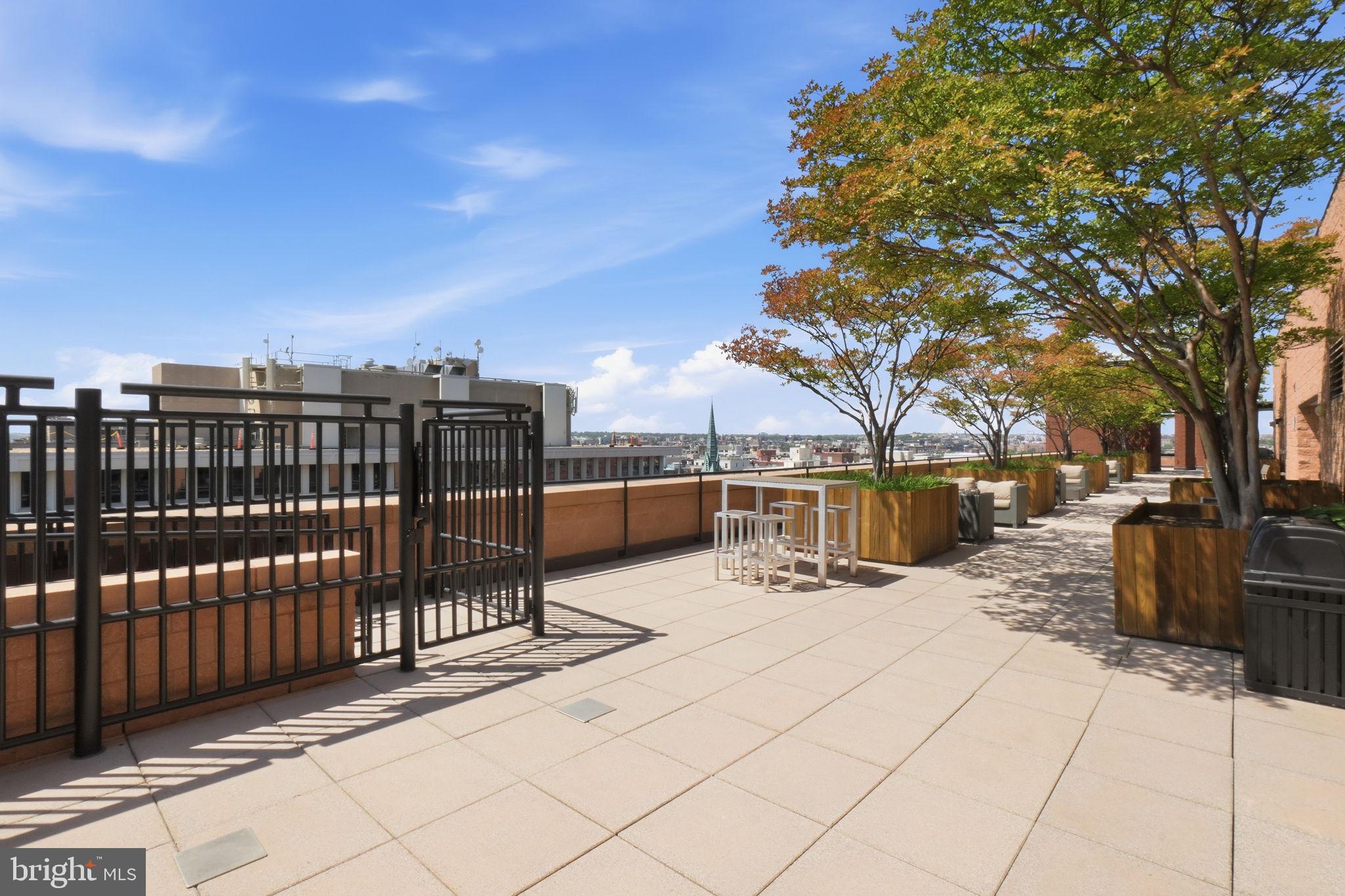 1010 MASSACHUSETTS AVENUE NW 812
