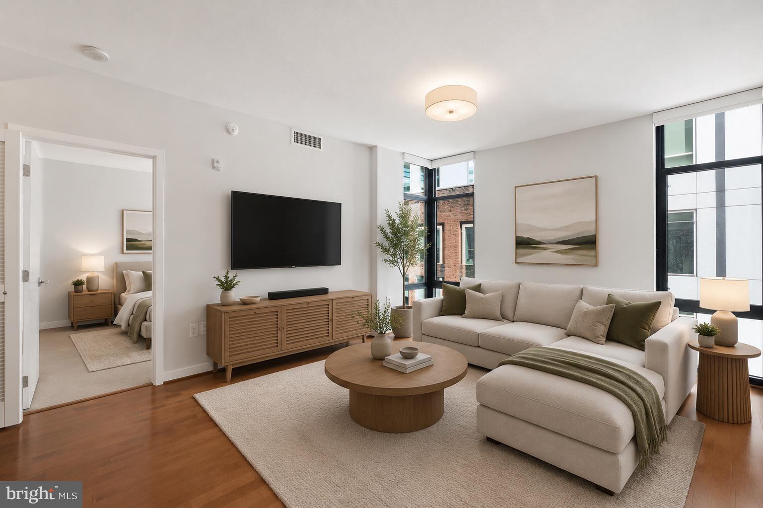 1010 MASSACHUSETTS AVENUE NW 812