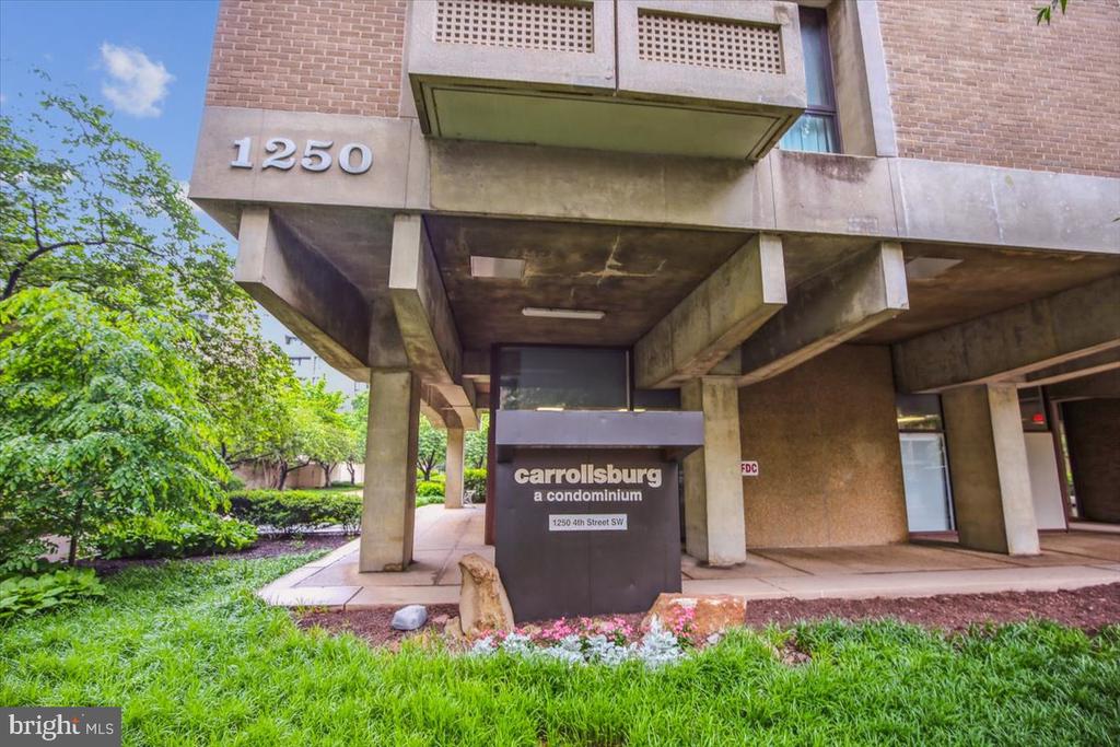 1250 4TH STREET SW Unit: W113
