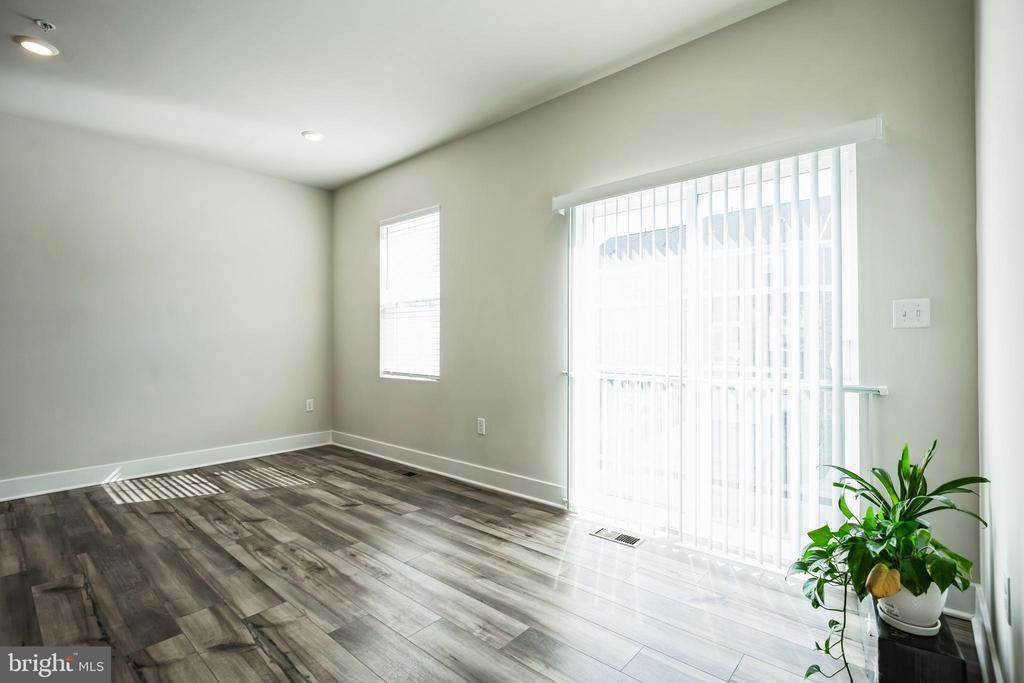 4165 BRODIE PL