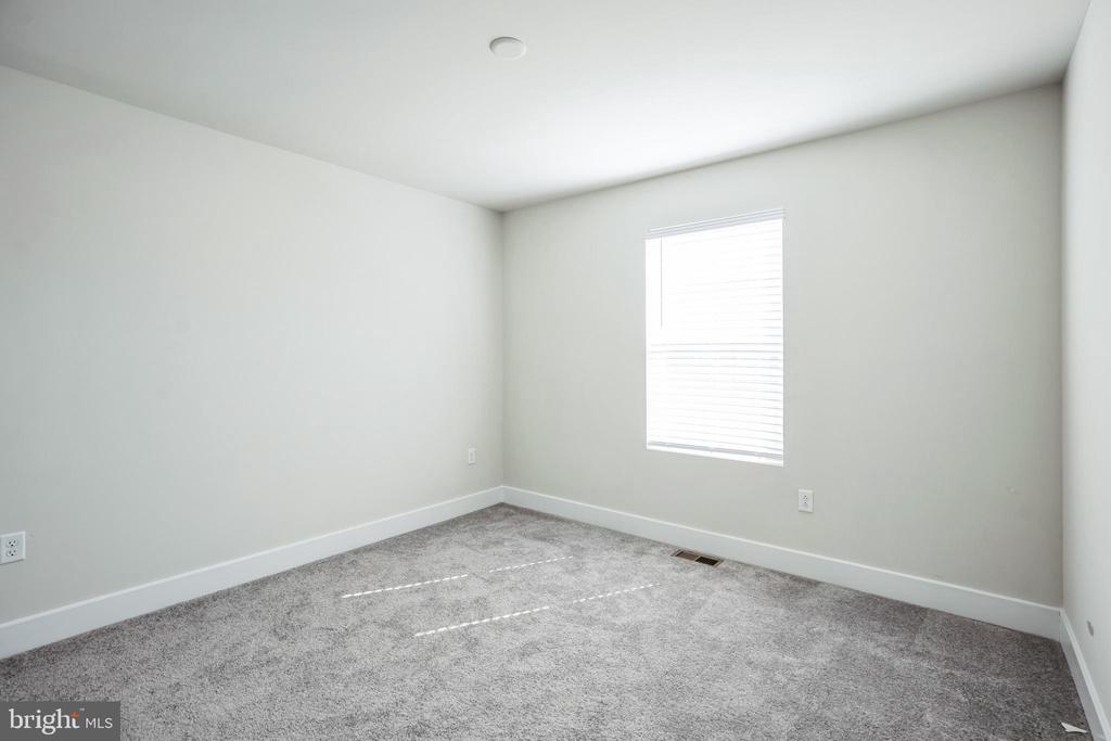 4165 BRODIE PL
