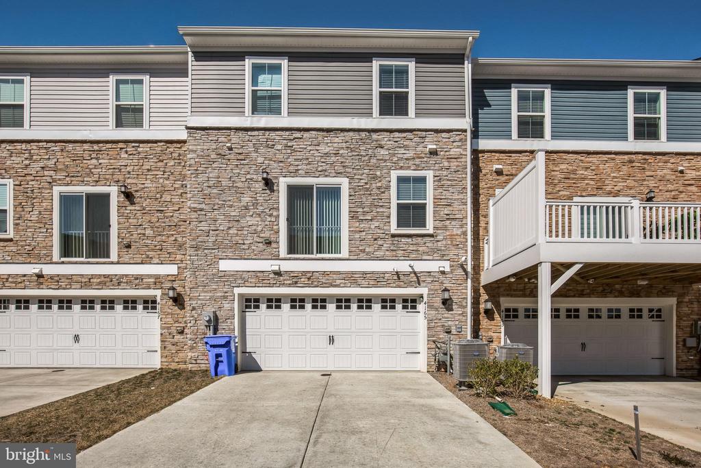 4165 BRODIE PL