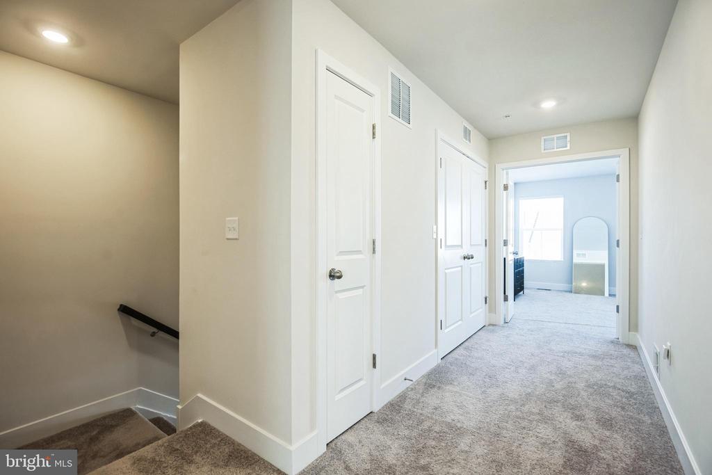 4165 BRODIE PL