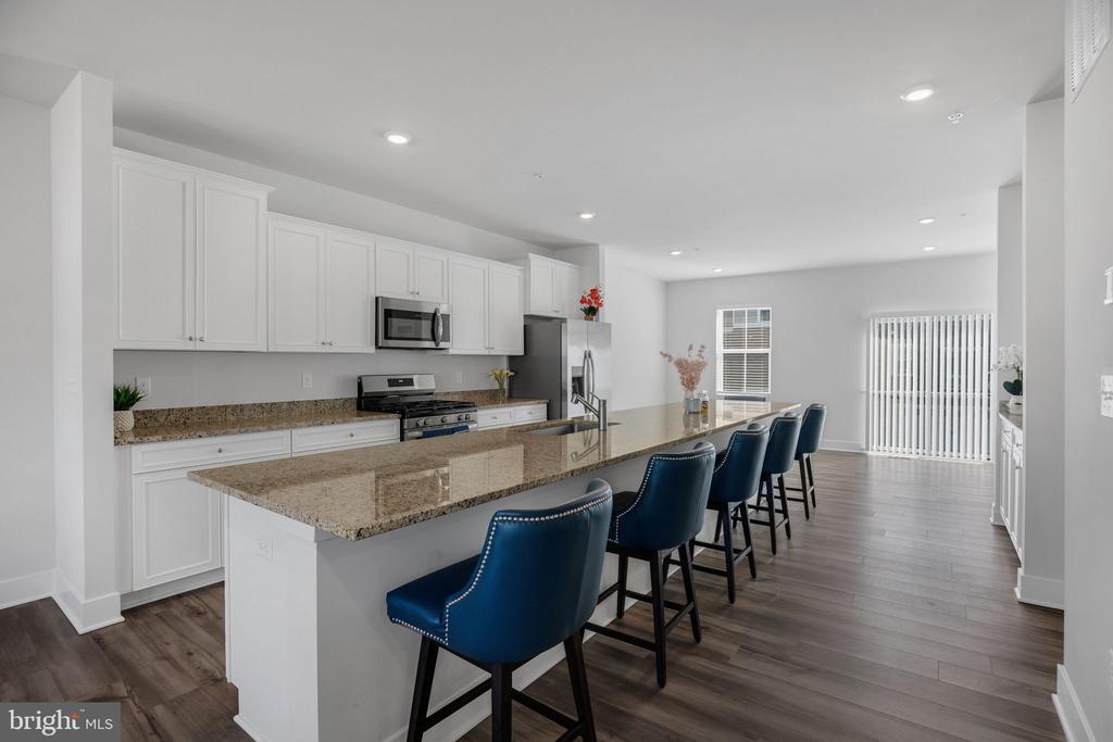 4165 BRODIE PL