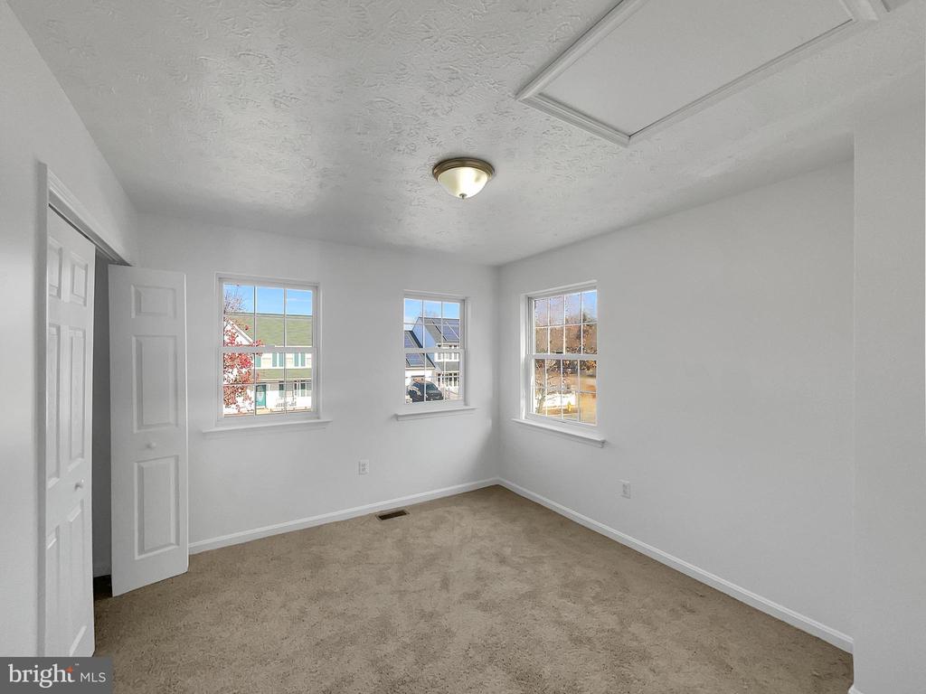 11367 STONY COVE DRIVE
