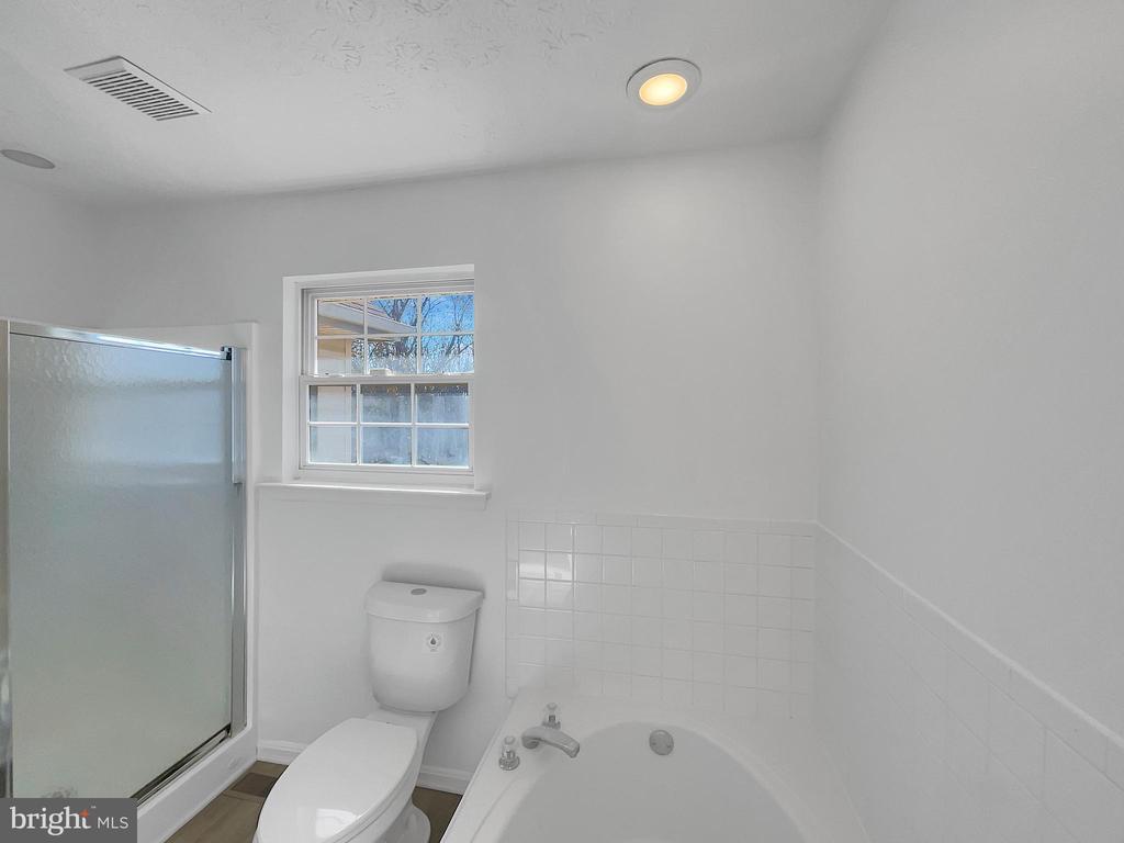 11367 STONY COVE DRIVE