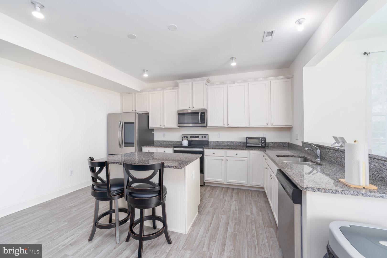 331 Morning Glory Dr