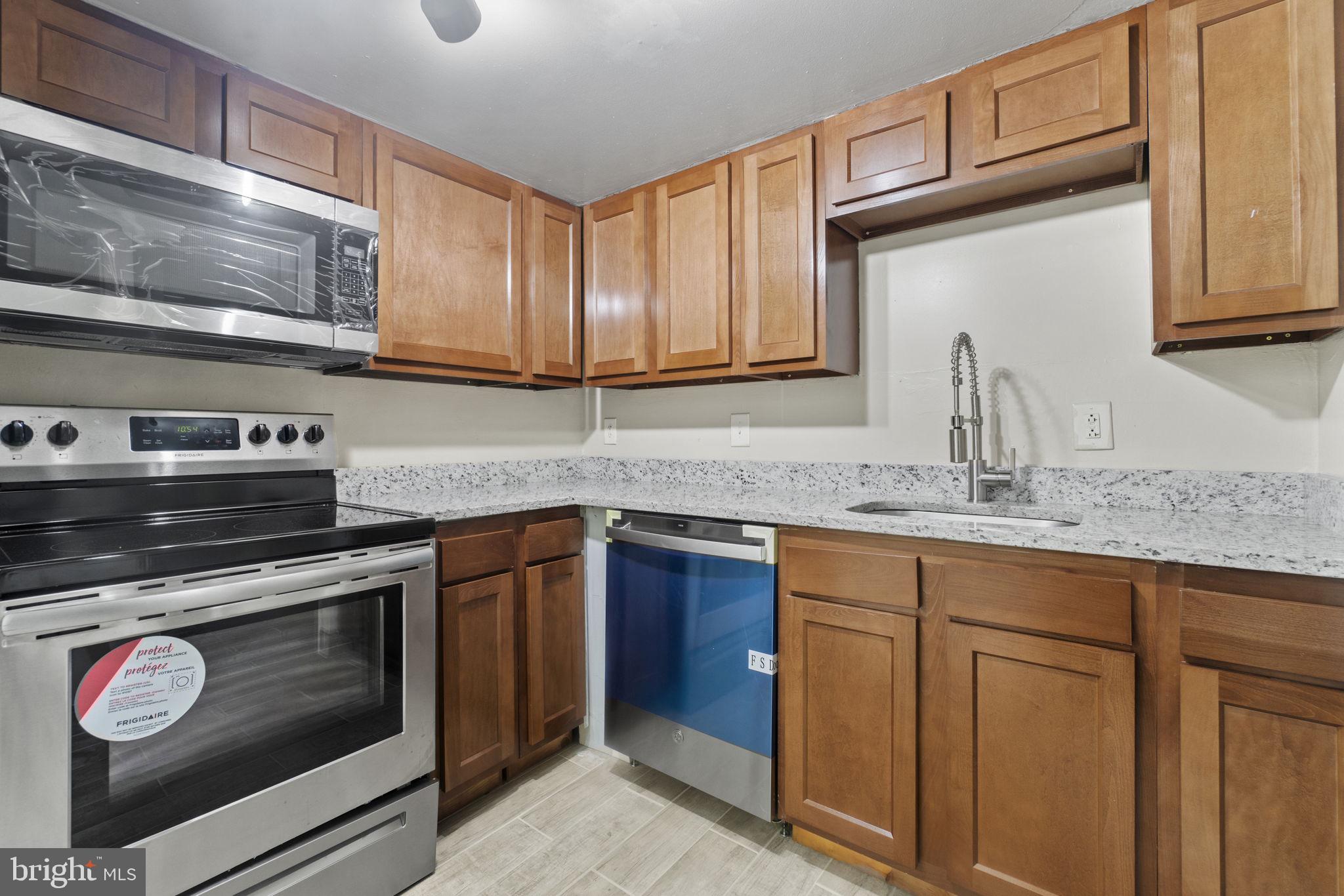 10105 Prince Pl #303-9c