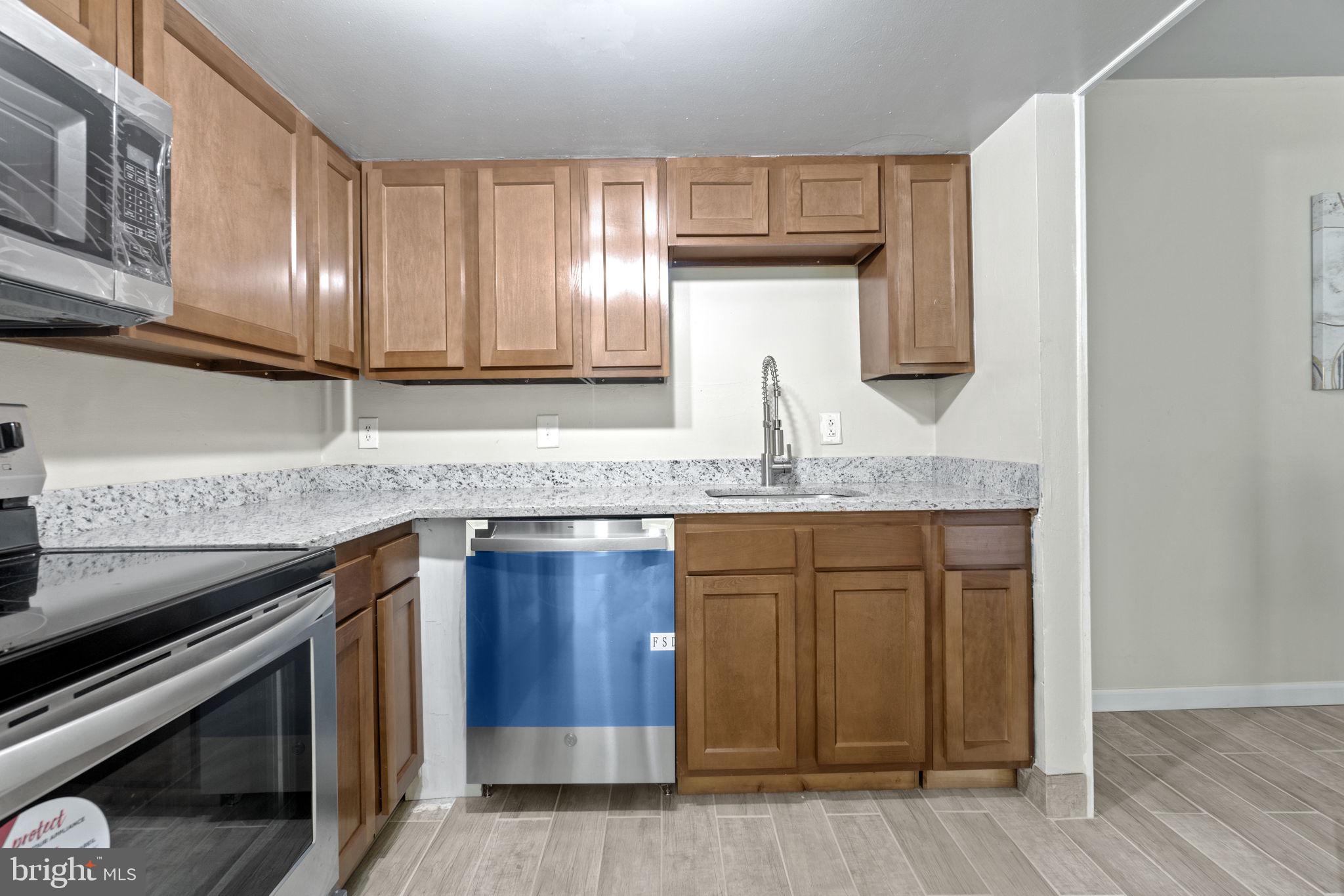 10105 Prince Pl #303-9c