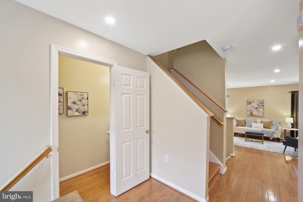 5404 Nacy Lee Ln